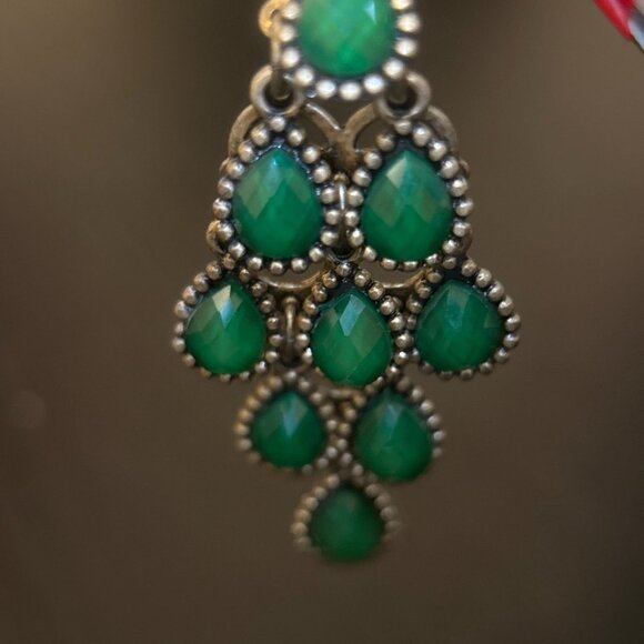 Green Teardrops Dangle Earrings - Picture 2 of 6